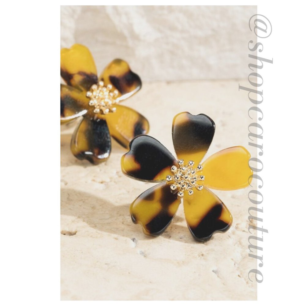 Acetate Flower Earrings - TORTOISE